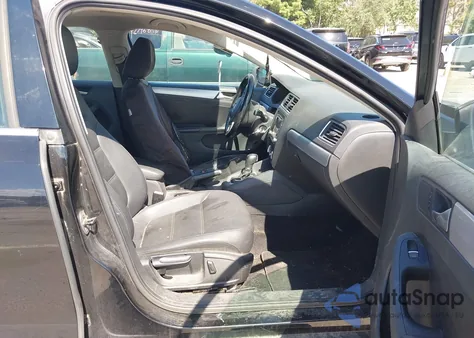 2013 Volkswagen Jetta 2.5L Se из США, поврежденный, VIN 3VWDP7AJXDM212286